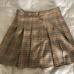 Wild honey pleated skirt